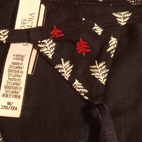 Victoria's Secret Christmas Trees V String Panty M - Picture 8 of 15